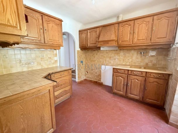 A vendre MAISON  5 PIECES 113 M2  TARADEAU Toutes commodités