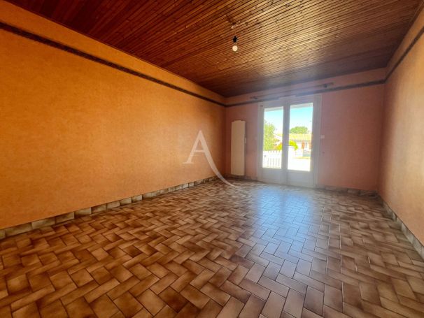 A vendre MAISON  4 PIECES 54 M2 BORD DE MER LONGEVILLE SUR MER