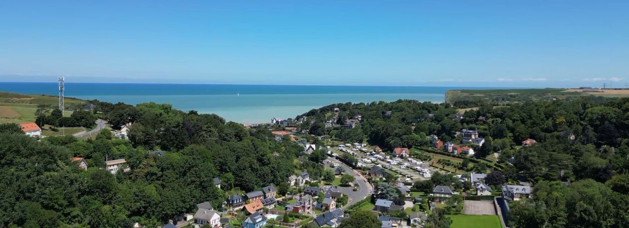 A vendre TERRAIN 631 M2 BORD DE MER VEULETTES SUR MER