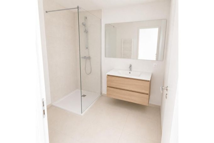A louer APPARTEMENT T2 56 M2 TERRASSE BORD DE MER NARBONNE