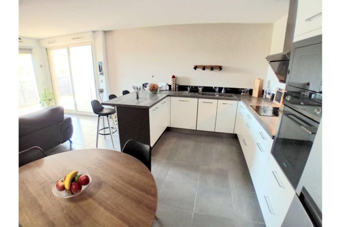 A louer APPARTEMENT T3 67 M2 TERRASSE  BAILLARGUES