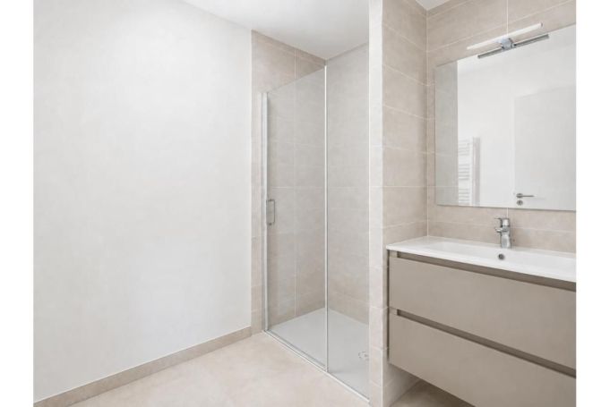 A louer APPARTEMENT NEUF T2 43 M2 TERRASSE  SAINT BRES