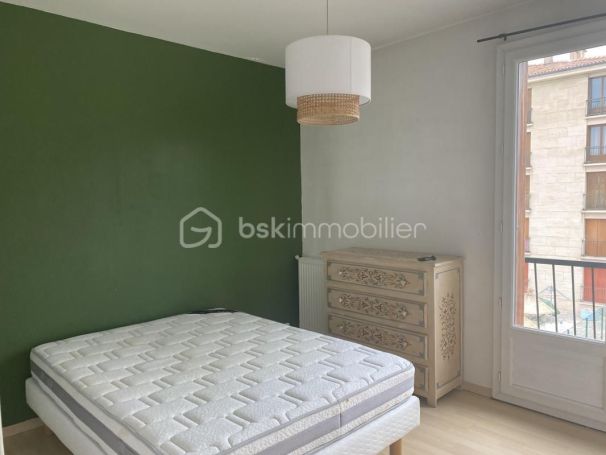 A louer APPARTEMENT T4 81 M2  AIX EN PROVENCE