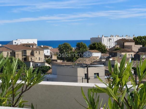 A louer APPARTEMENT DUPLEX T5 113 M2 TERRASSE VUE MER VALRAS PLAGE