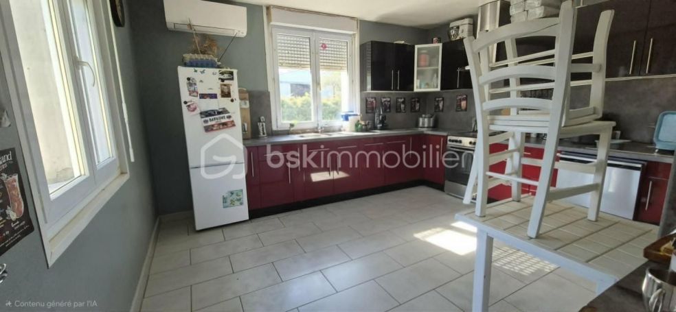 A vendre LONGèRE  5 PIECES 125 M2  MORVAL