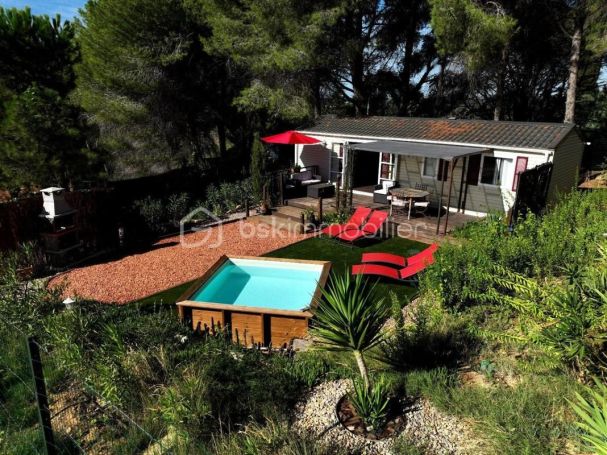 A louer MAISON  7 PIECES 150 M2  MARAUSSAN
