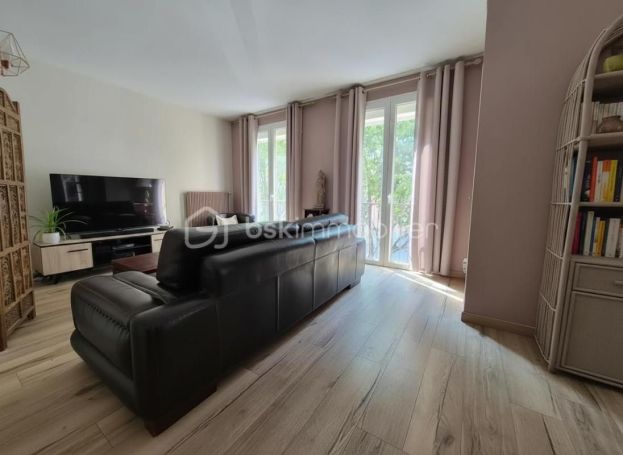 A louer APPARTEMENT T4 108 M2  PERPIGNAN