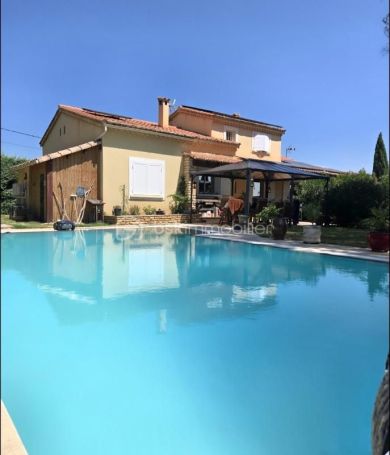 A louer MAISON  5 PIECES 150 M2  SAINT NAZAIRE