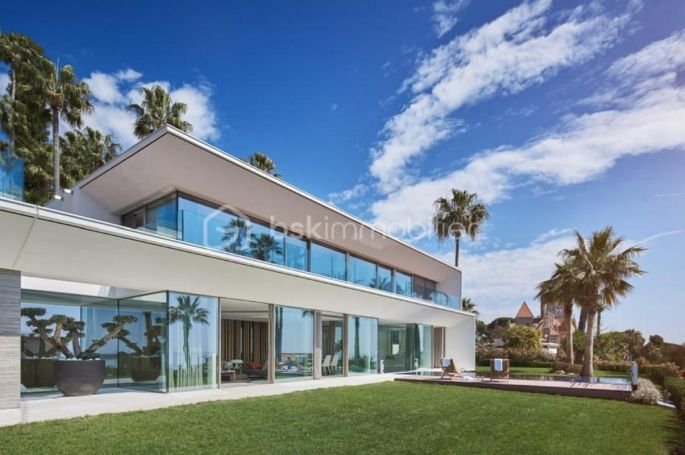 A louer MAISON  CONTEMPORAINE VUE MER CANNES