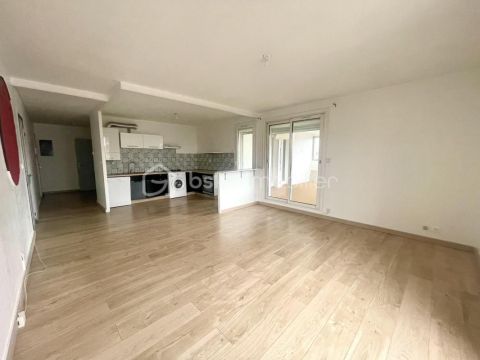 A louer APPARTEMENT T4 85 M2 BORD DE MER LA SEYNE SUR MER