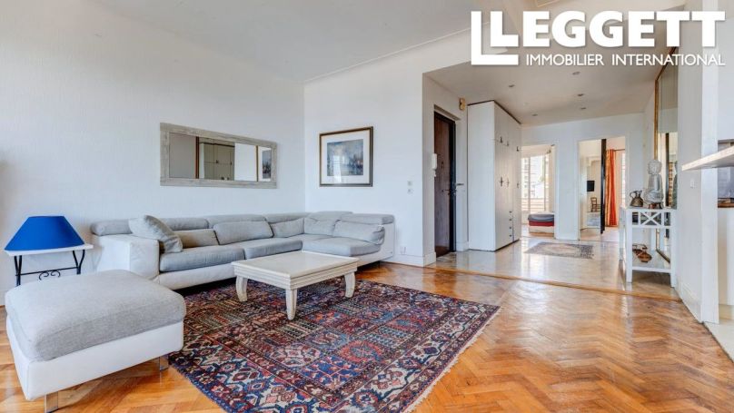 A louer APPARTEMENT DE PRESTIGE T3 86 M2 VUE MER NICE