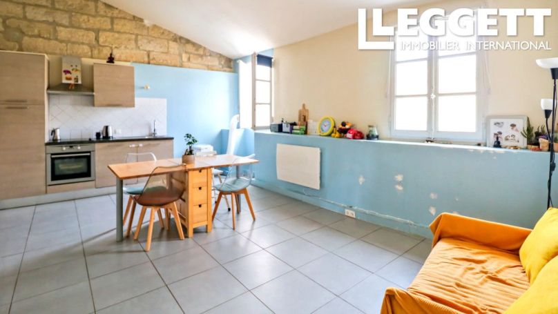 A louer APPARTEMENT DUPLEX T4 67 M2  UZES