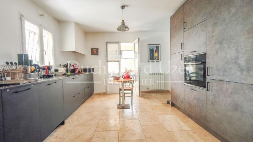 A louer MAISON  4 PIECES 90 M2  UZES