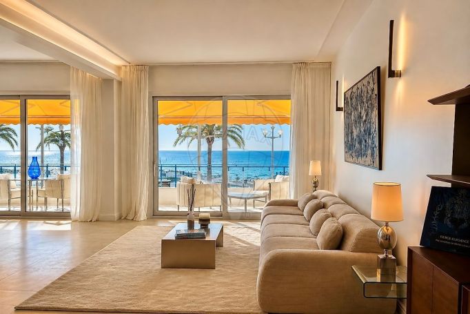 A louer APPARTEMENT DE PRESTIGE T3 96 M2 TERRASSE VUE MER NICE