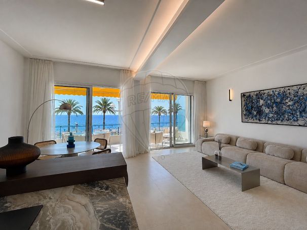A louer APPARTEMENT DE PRESTIGE T3 96 M2 TERRASSE VUE MER NICE