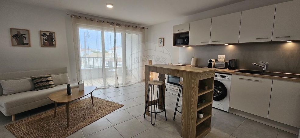 A louer APPARTEMENT T2 40 M2 TERRASSE BORD DE MER LA ROCHELLE
