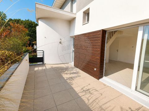 A louer APPARTEMENT DUPLEX T2 43 M2 TERRASSE BORD DE MER SAINT NAZAIRE