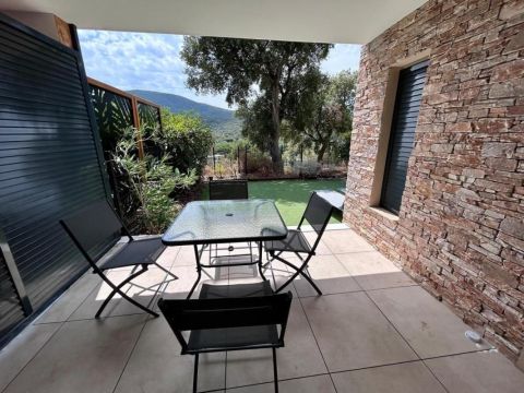 A louer APPARTEMENT T2 41 M2 TERRASSE BORD DE MER SAINTE MAXIME