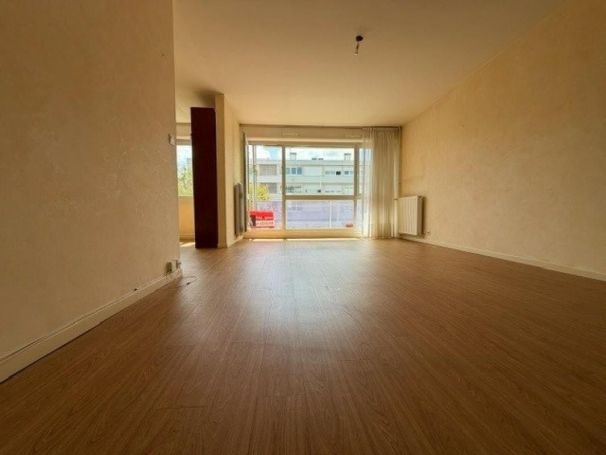 A louer APPARTEMENT T4 81 M2  NANTES