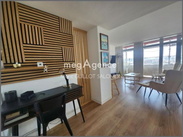 A louer APPARTEMENT T3 94 M2 BORD DE MER BOULOGNE SUR MER