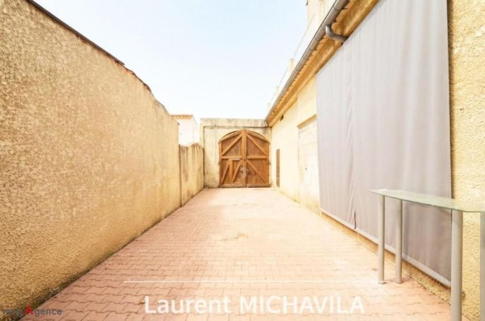 A louer MAISON  DE MAîTRE  VILLENEUVE LES BEZIERS