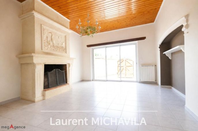 A louer MAISON  DE MAîTRE  VILLENEUVE LES BEZIERS