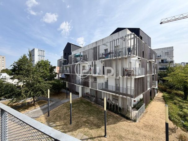 A louer APPARTEMENT T3 74 M2  SAINT NICOLAS