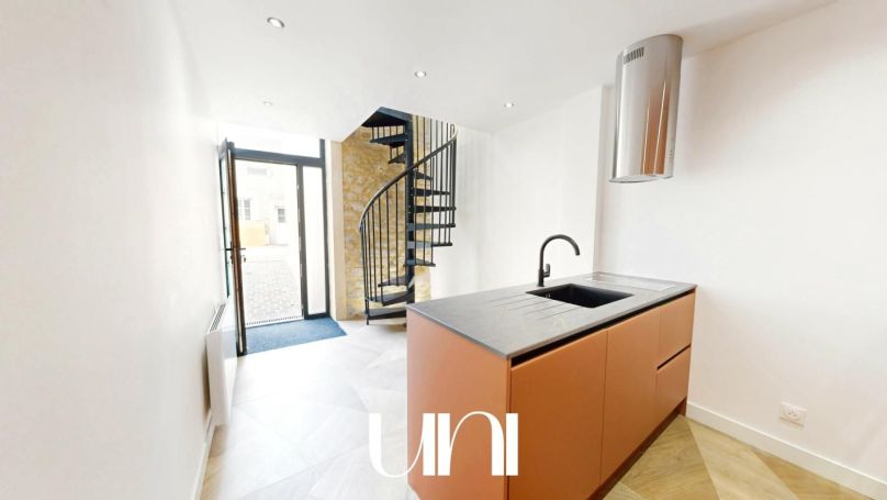 A louer APPARTEMENT DUPLEX T3 56 M2  BAYEUX