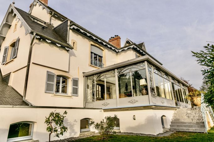 A louer MAISON  CONTEMPORAINE  LAROIN