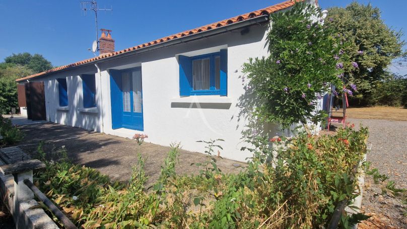 A vendre MAISON  3 PIECES 60 M2 BORD DE MER TALMONT SAINT HILAIRE