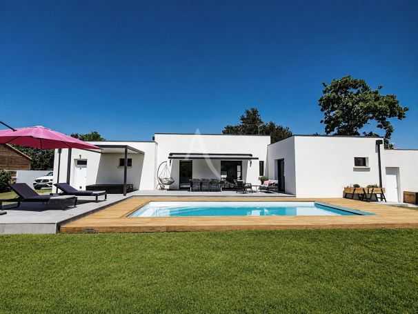 A louer MAISON  CONTEMPORAINE  LE GIROUARD