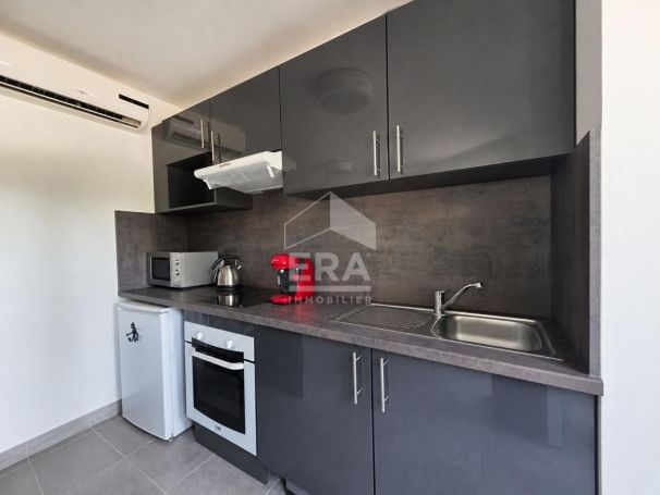 A louer APPARTEMENT T2 47 M2 TERRASSE BORD DE MER LA COLLE SUR LOUP