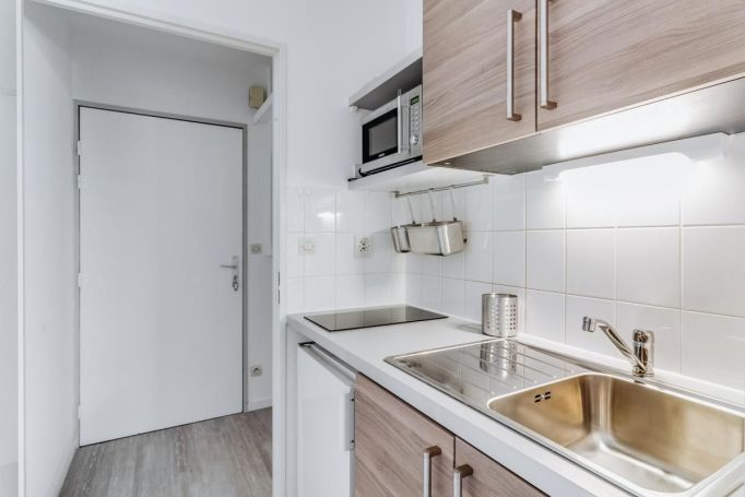 A louer STUDIO  18 M2  NANTES