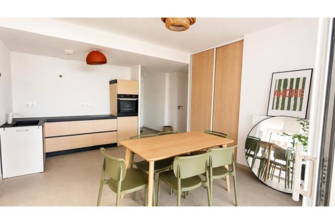 A louer APPARTEMENT NEUF T4 88 M2 TERRASSE  CASTELNAU LE LEZ