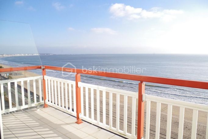 A louer APPARTEMENT DUPLEX T4 60 M2 TERRASSE PIEDS DANS L'EAU LA BAULE ESCOUBLAC