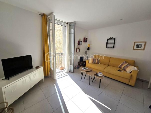 A louer APPARTEMENT T2 45 M2 BORD DE MER SETE