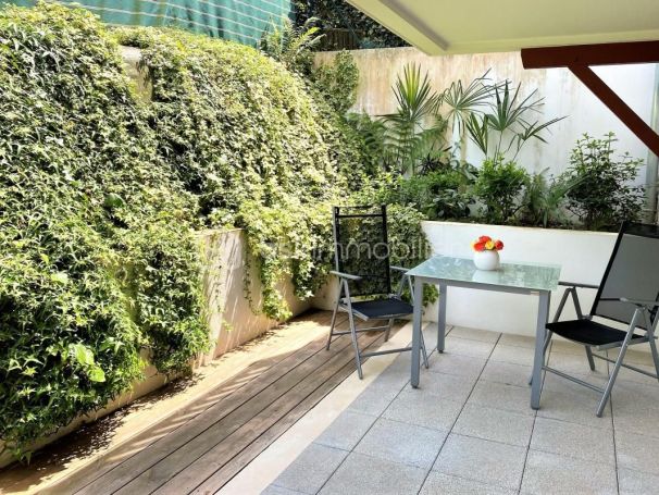 A louer APPARTEMENT T2 49 M2 TERRASSE  CAMBO LES BAINS