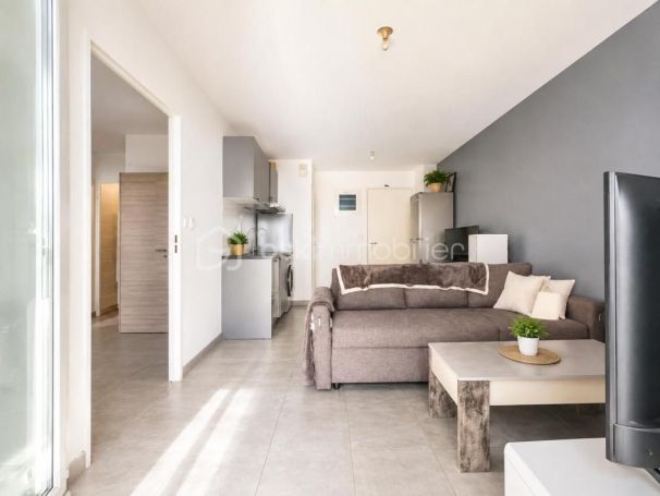 A louer APPARTEMENT T2 37 M2 TERRASSE BORD DE MER VALRAS PLAGE