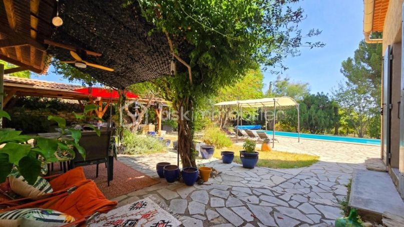 A louer MAISON  4 PIECES 147 M2  SAINT GERVAIS