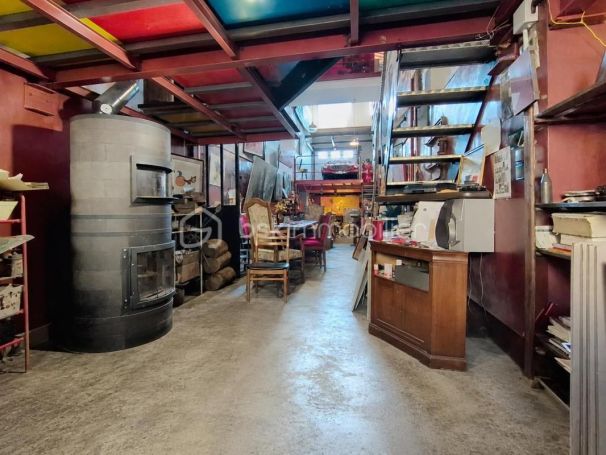 A vendre LOFT  250 M2  FOSSE