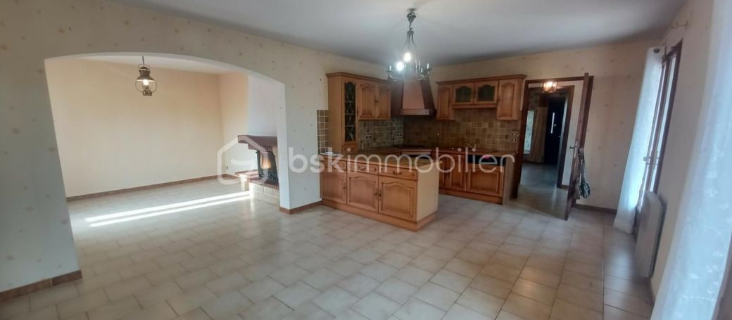 A vendre MAISON  4 PIECES 95 M2  SAINT ANDRE DE SANGONIS