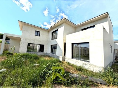 A louer MAISON D'ARCHITECTE BORD DE MER LE CAP D AGDE