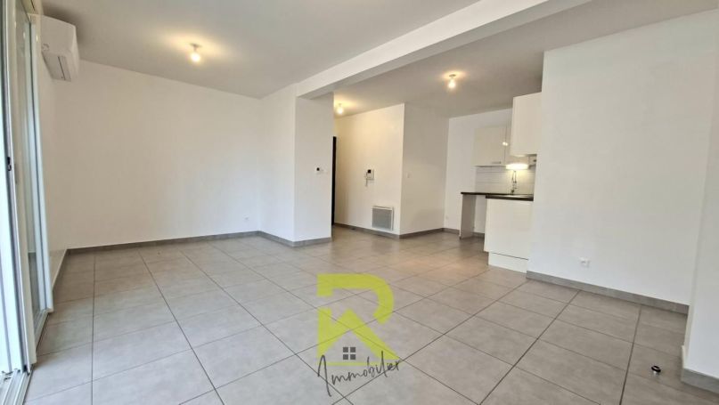 A louer APPARTEMENT T3 60 M2 TERRASSE PLAGE à PIED FLEURY