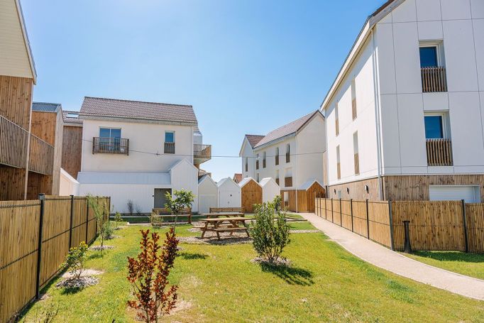 A louer APPARTEMENT T3 69 M2 PLAGE à PIED LES SABLES D OLONNE