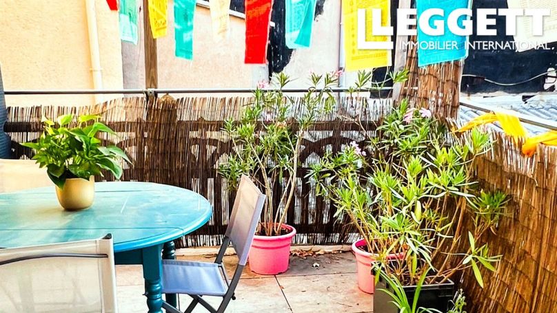 A louer STUDIO  44 M2 TERRASSE  PEZENAS