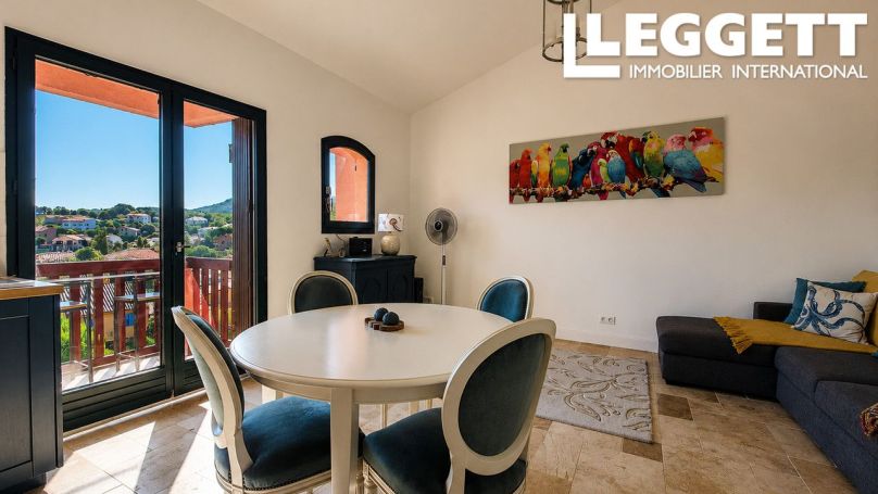 A louer APPARTEMENT T2 52 M2 BORD DE MER COLLIOURE