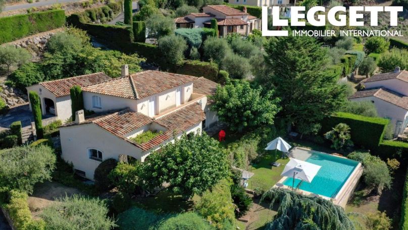 A vendre MAISON  8 PIECES 225 M2 VUE MER CABRIS