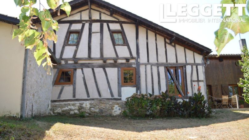 A louer MAISON  DE MAîTRE  GRIGNOLS