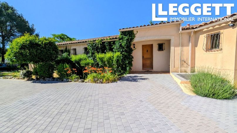 A louer MAISON  D'ARCHITECTE  CUGES LES PINS