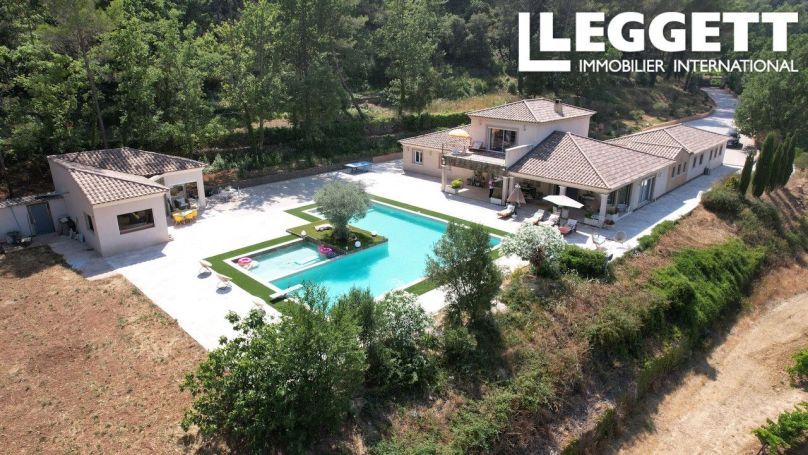 A louer MAISON  7 PIECES 246 M2  BESSE SUR ISSOLE